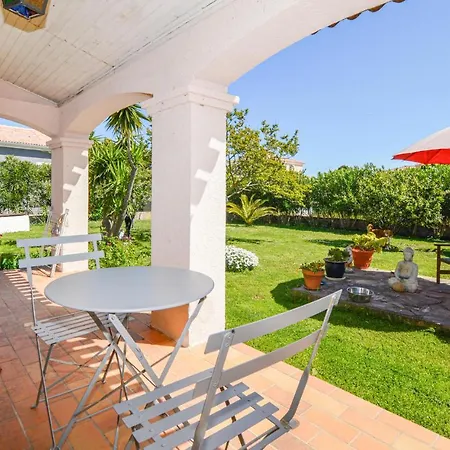 Amazing In With Kitchen