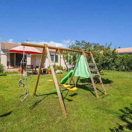 Сasa de vacaciones Amazing In With Kitchen