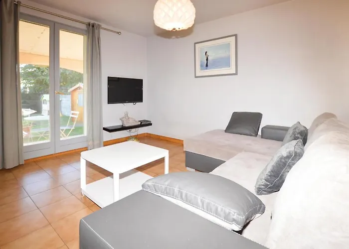 Amazing In With Kitchen Borgo (Corsica)