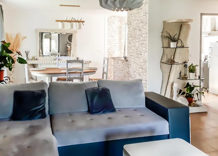 Amazing In With Kitchen Casa de Férias